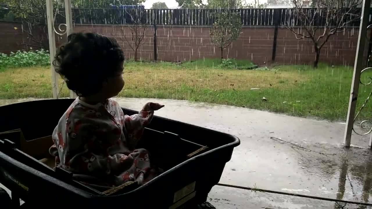 Eren enjoying the rain