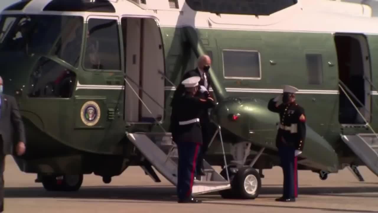 Airfarce One: Biden's tumble
