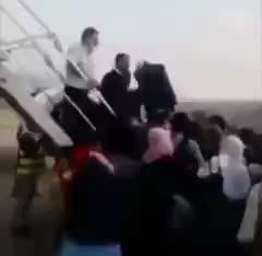 Afghan government officials running away from Badakhshan