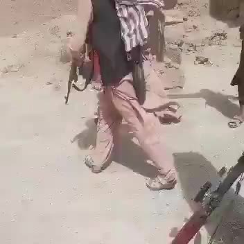 Afghan soldiers surrendering to Taliban in Ghurian, Herat