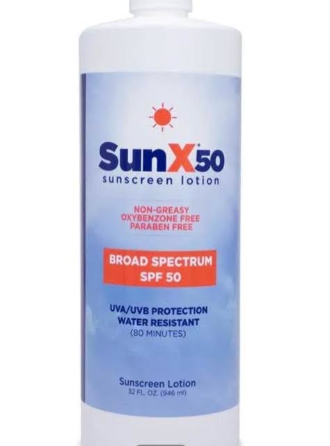 US rescue team expected to stay in Iran